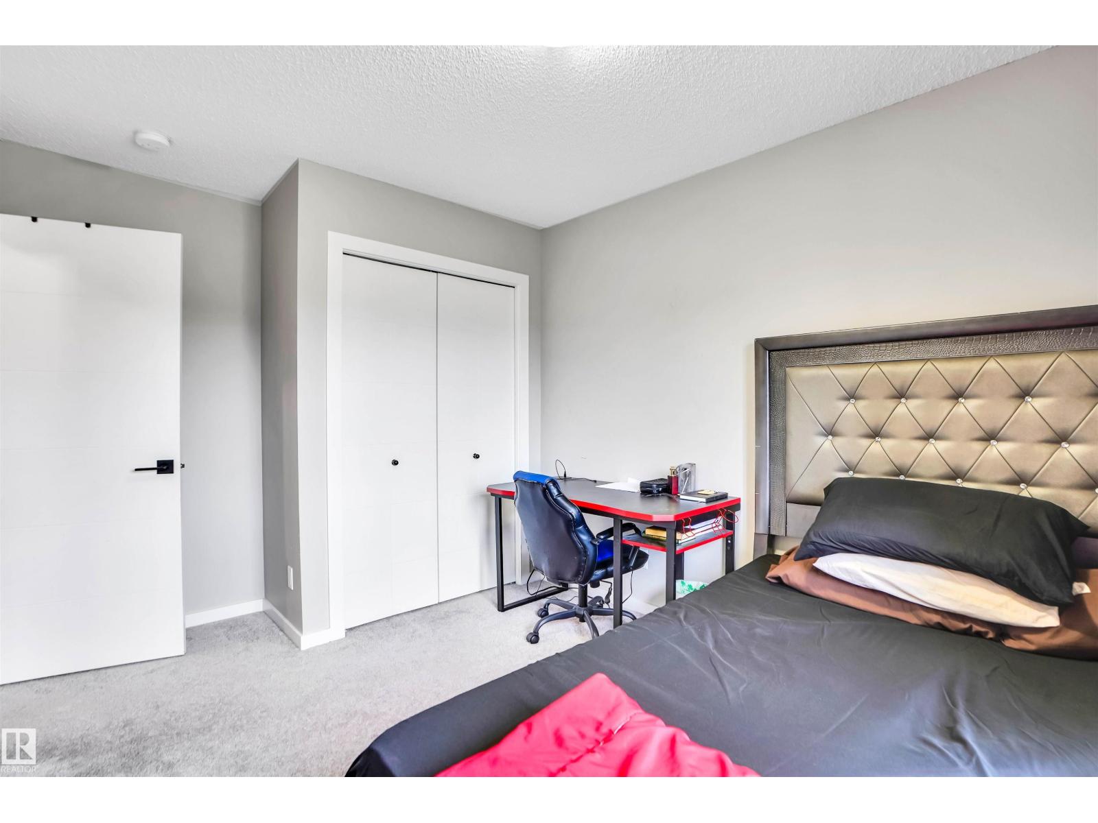 Photo 34 of 266 Charlesworth Dr Sw, Edmonton AB