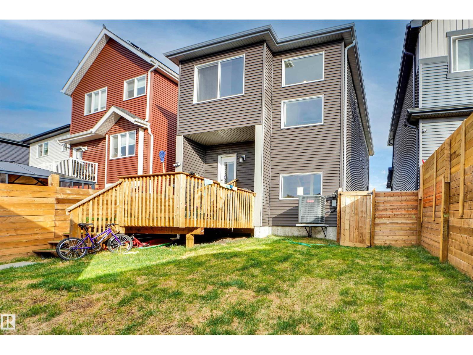 Photo 42 of 266 Charlesworth Dr Sw, Edmonton AB