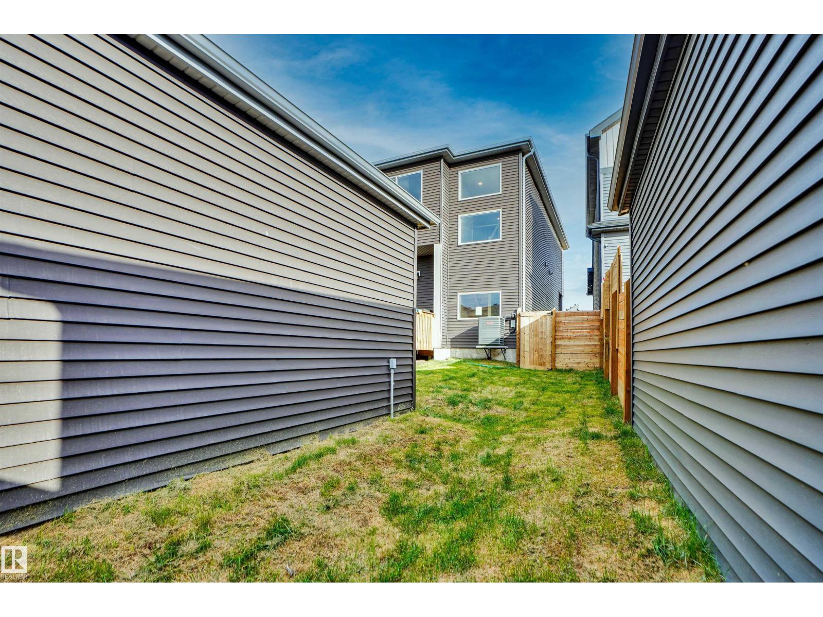 Photo 47 of 266 Charlesworth Dr Sw, Edmonton AB