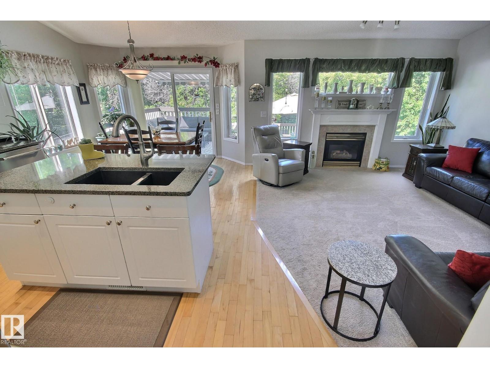 Photo 12 of 428 Rainbow Cr, Sherwood Park AB