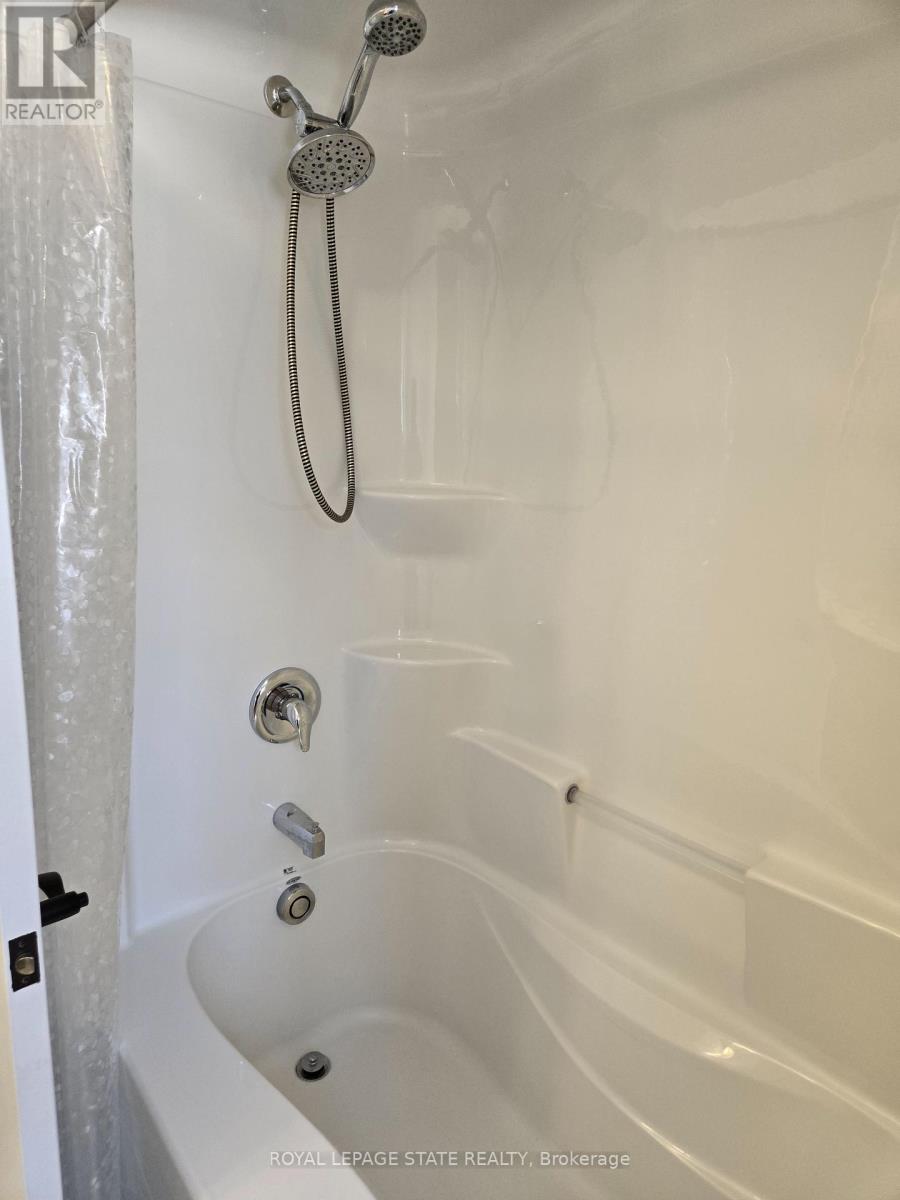 Photo 19 of 15 Dunning Way, St Thomas ON