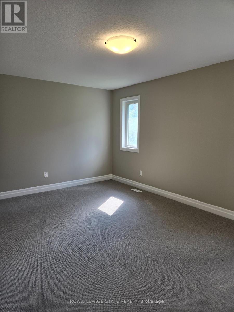 Photo 23 of 15 Dunning Way, St Thomas ON