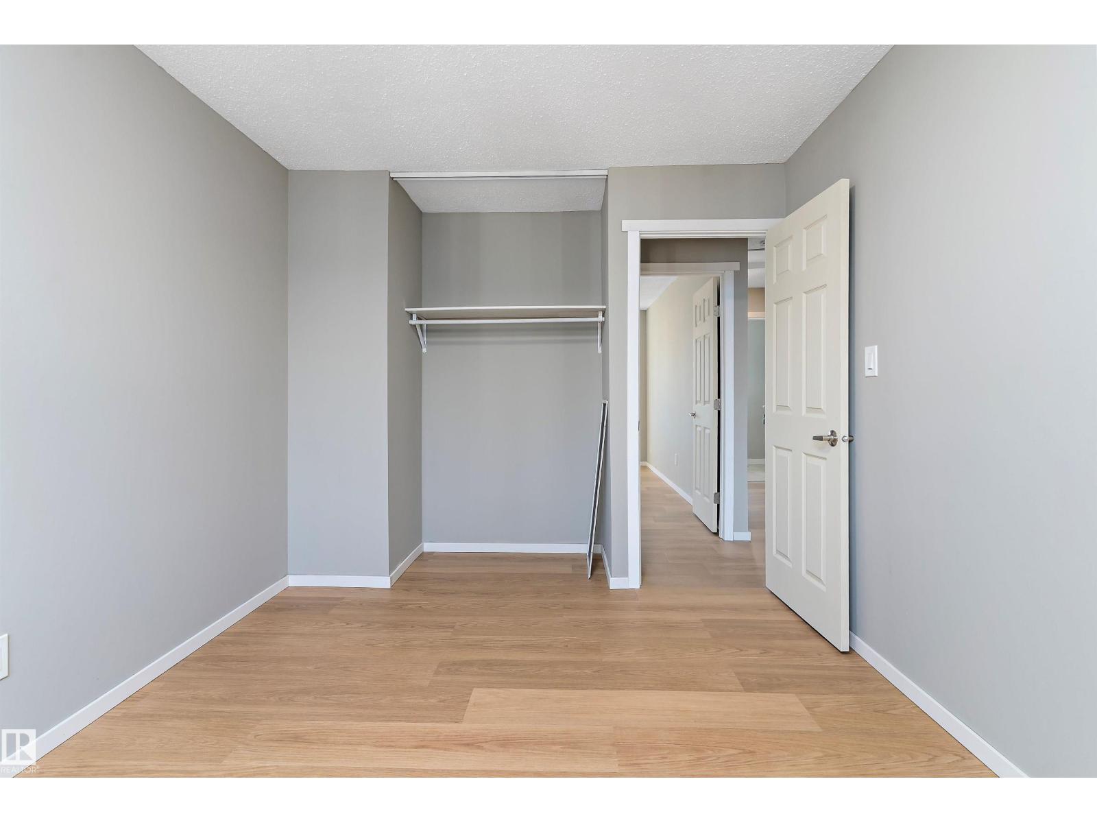 Photo 26 of 467 Dunluce Rd Nw, Edmonton AB