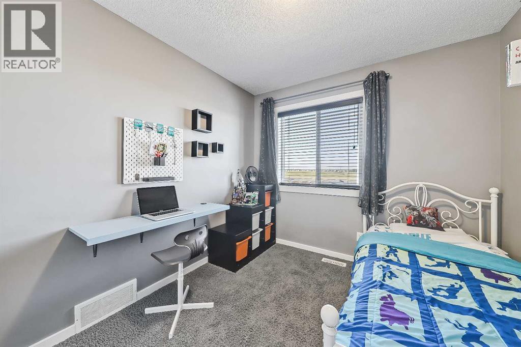 Photo 33 of 296 Marquis Heights Se, Calgary AB