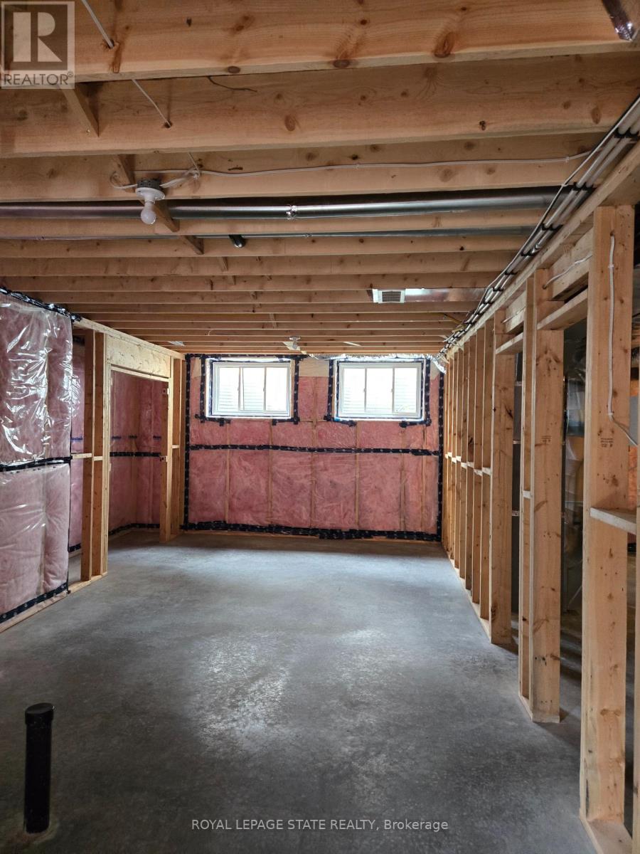 Photo 33 of 15 Dunning Way, St Thomas ON