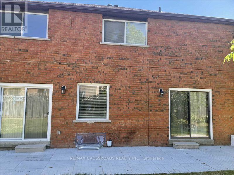Photo 2 of Main 2nd Floor 94 Elson Street, Markham ON