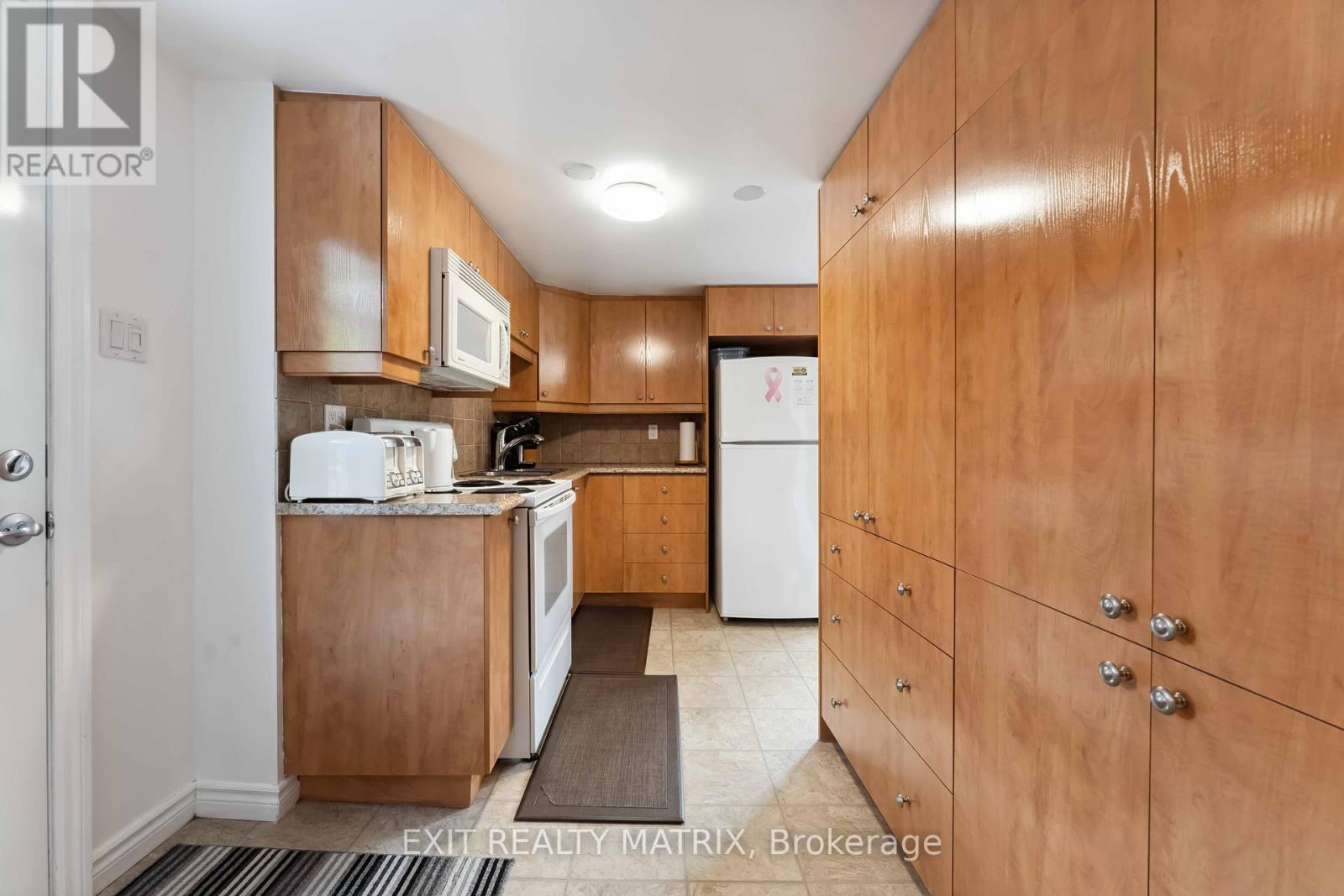 Photo 21 of 347 Shakespeare Street, Ottawa ON