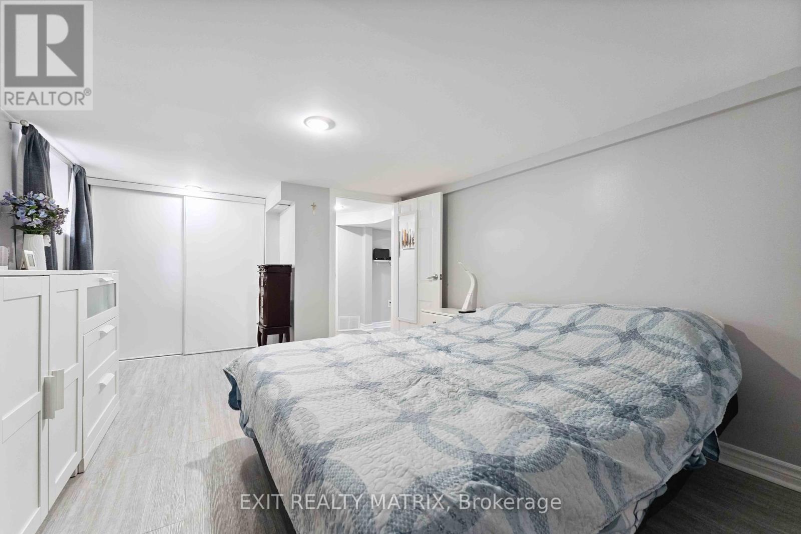 Photo 39 of 347 Shakespeare Street, Ottawa ON