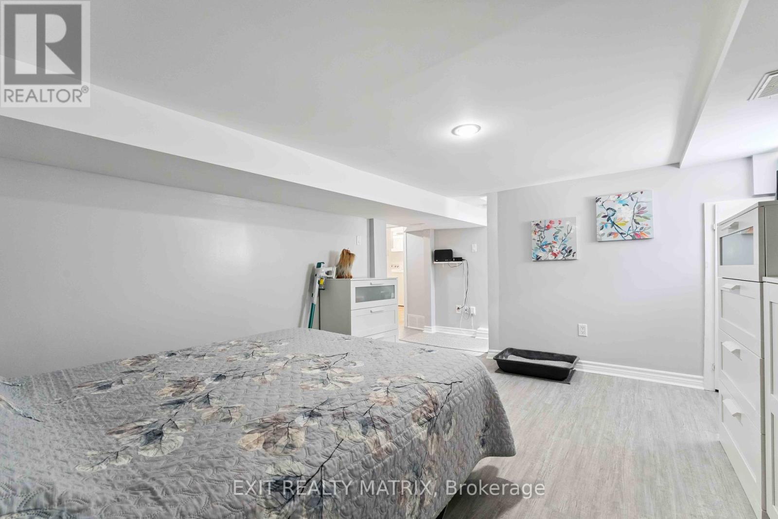 Photo 36 of 347 Shakespeare Street, Ottawa ON