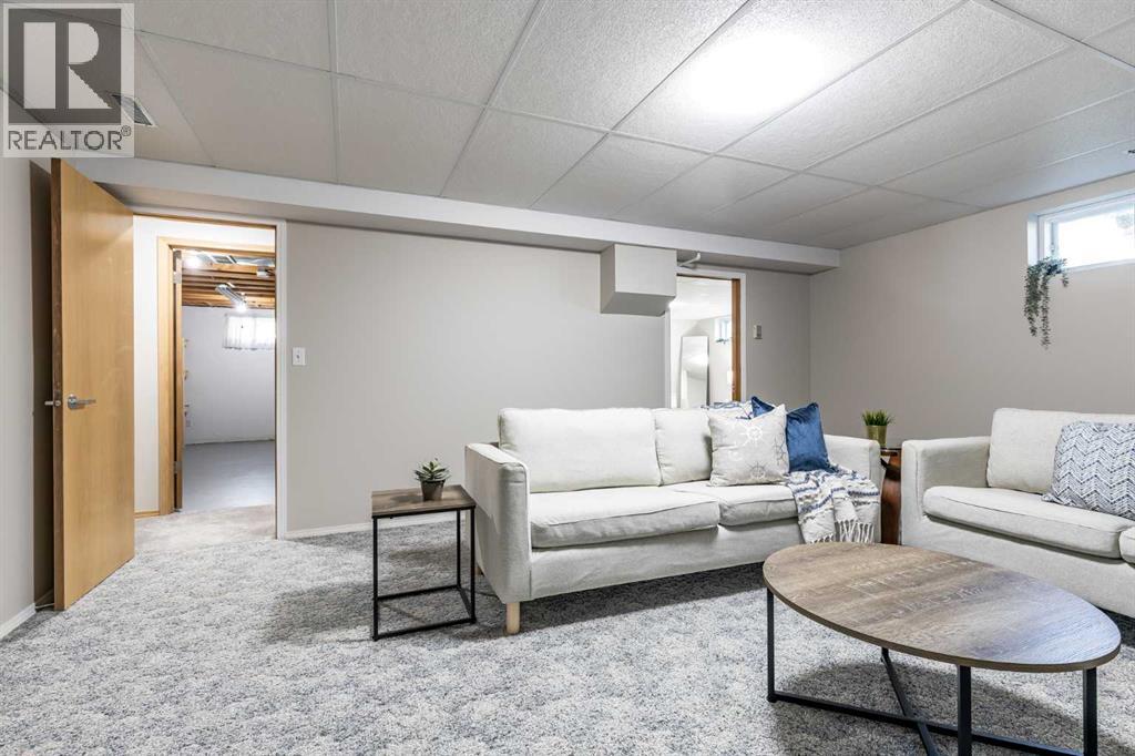 Photo 32 of 63 Palliser Way Ne, Medicine Hat AB