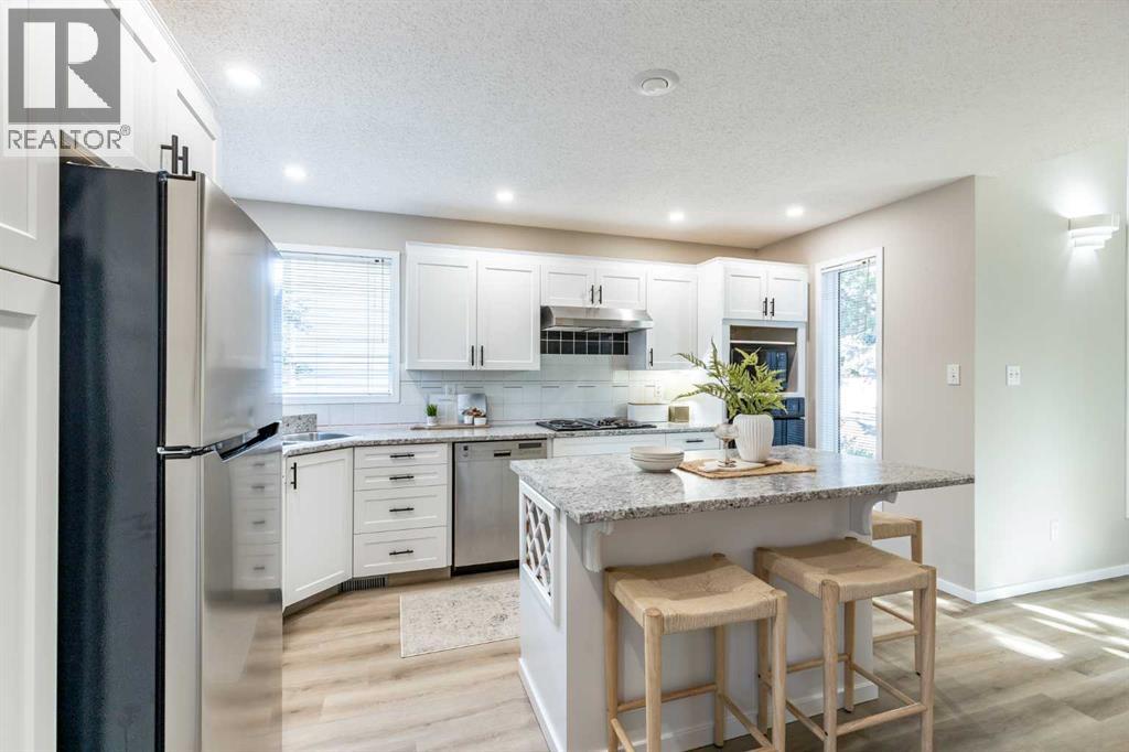 Photo 17 of 63 Palliser Way Ne, Medicine Hat AB