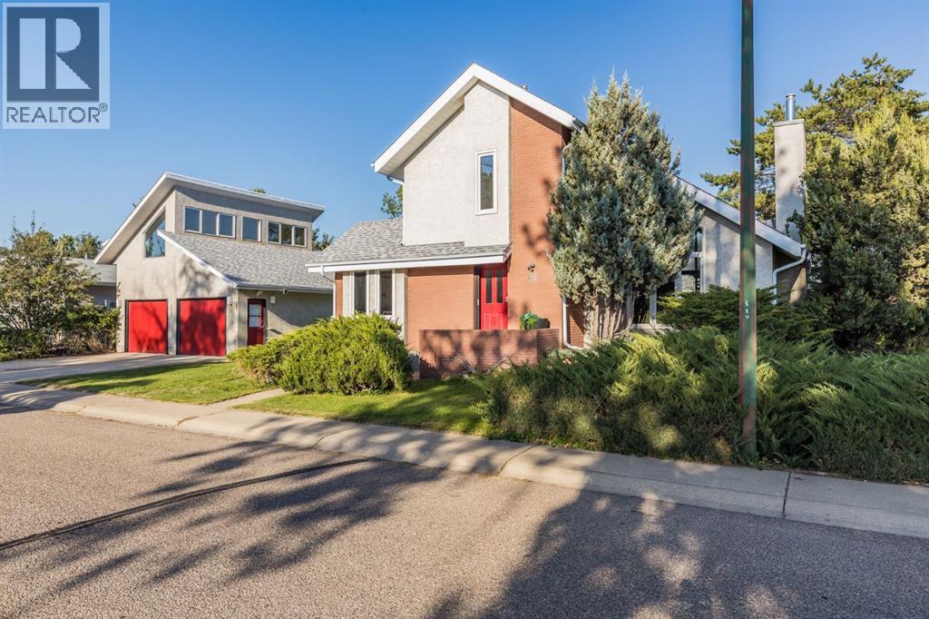 Photo 1 of 63 Palliser Way Ne, Medicine Hat AB