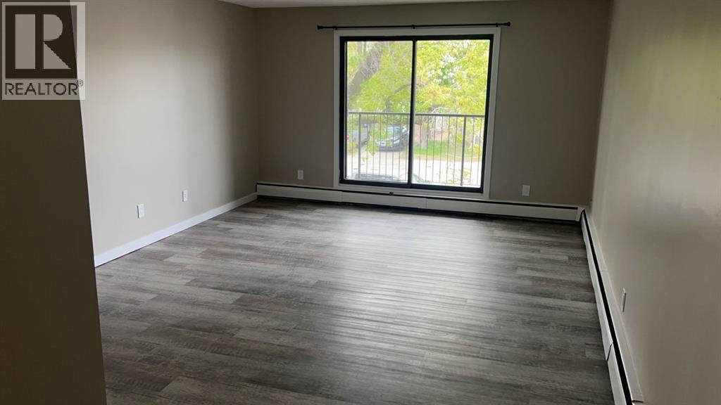 Photo 13 of 10019 104 Avenue, Grande Prairie AB