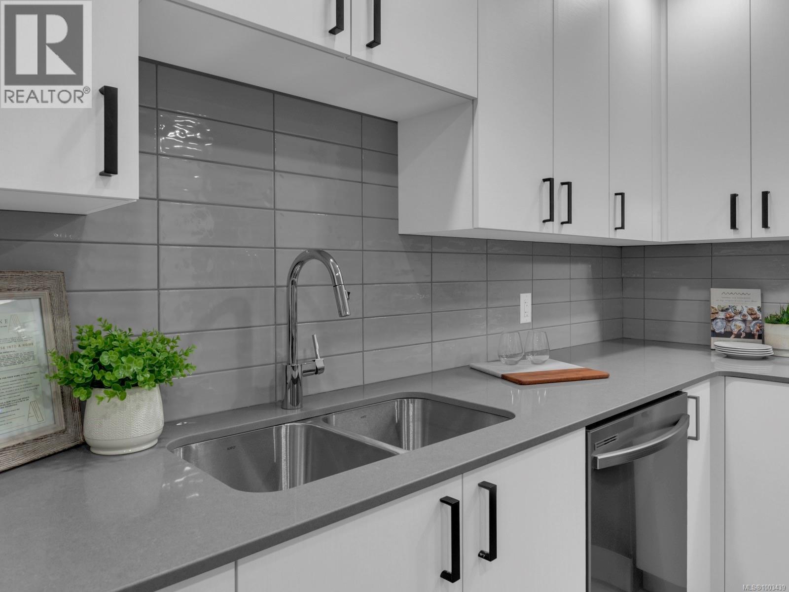 Photo 8 of 215 2390 City Gate Blvd, Langford BC