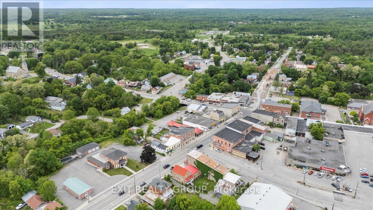 Photo 38 of 101 Durham Street S, Madoc ON