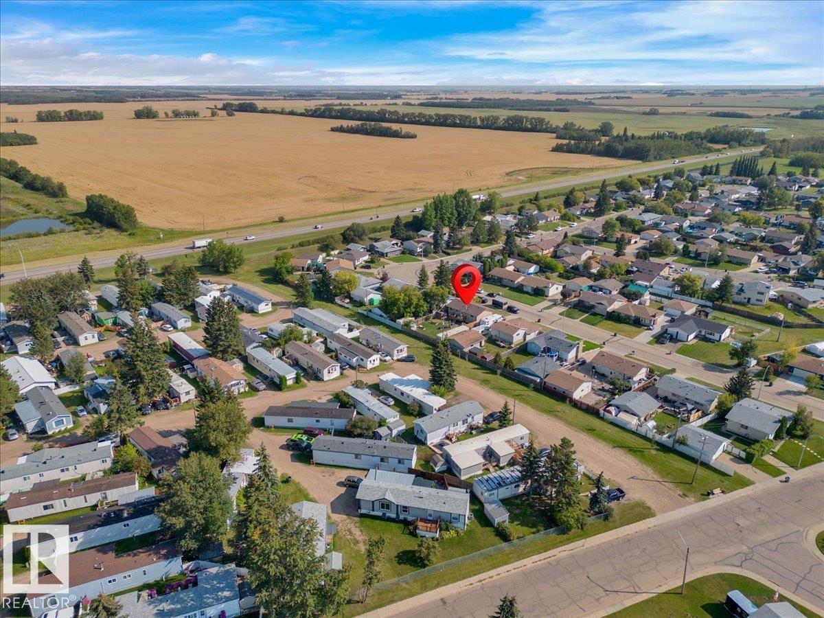 Photo 52 of 4518 48 Av, Gibbons AB