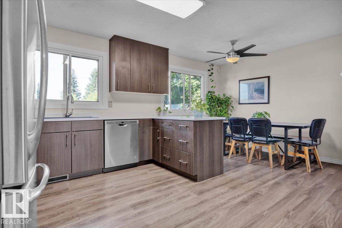 Photo 13 of 4518 48 Av, Gibbons AB