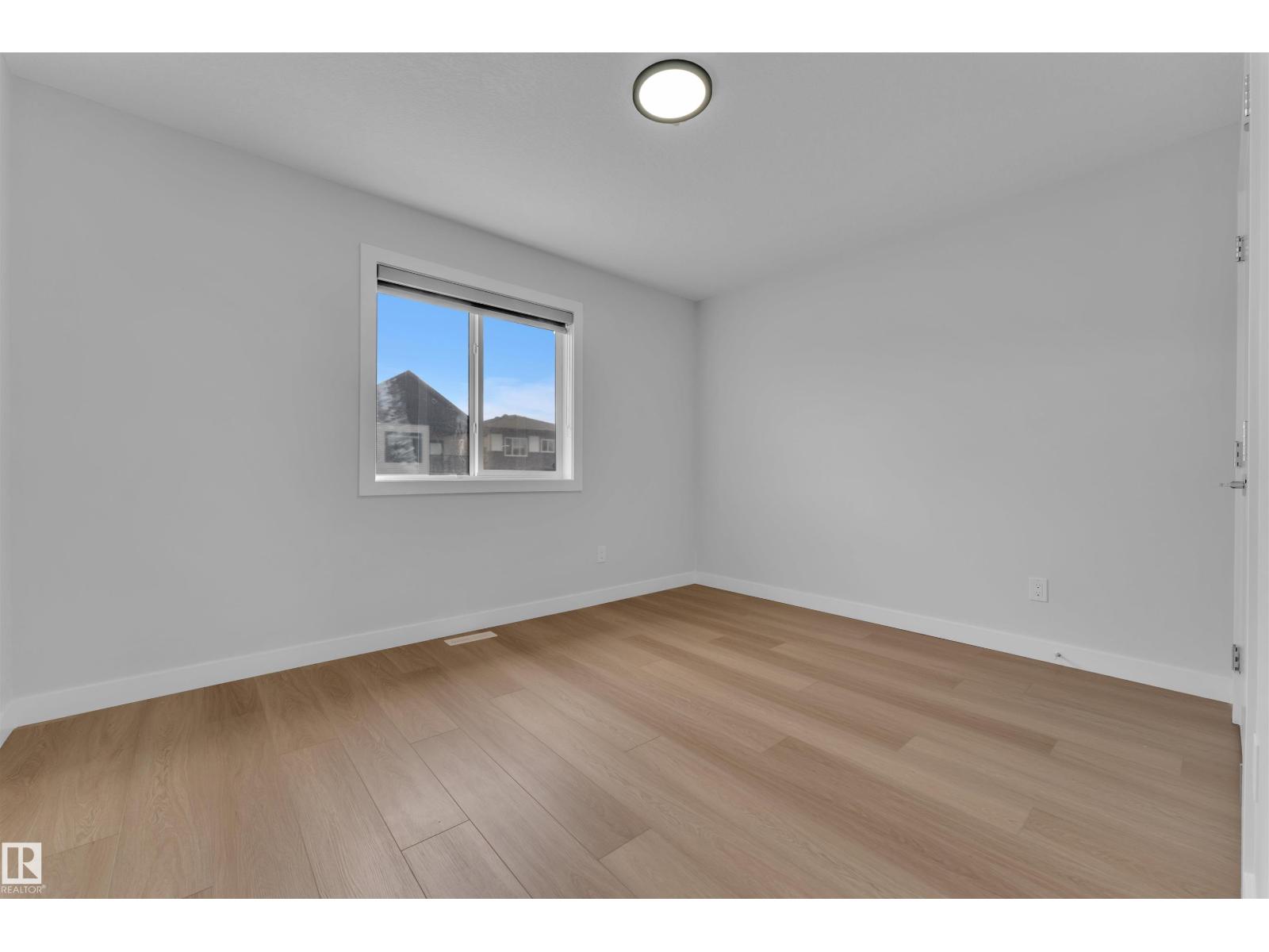 Photo 23 of 204 Crystal Creek Dr, Leduc AB