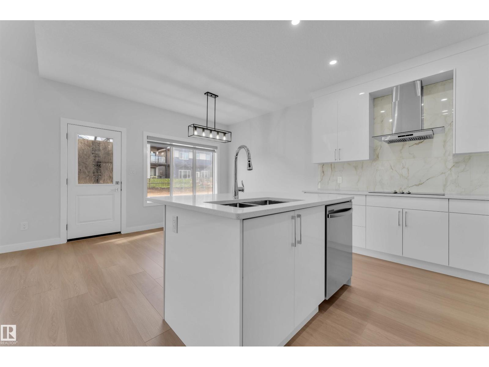 Photo 11 of 204 Crystal Creek Dr, Leduc AB