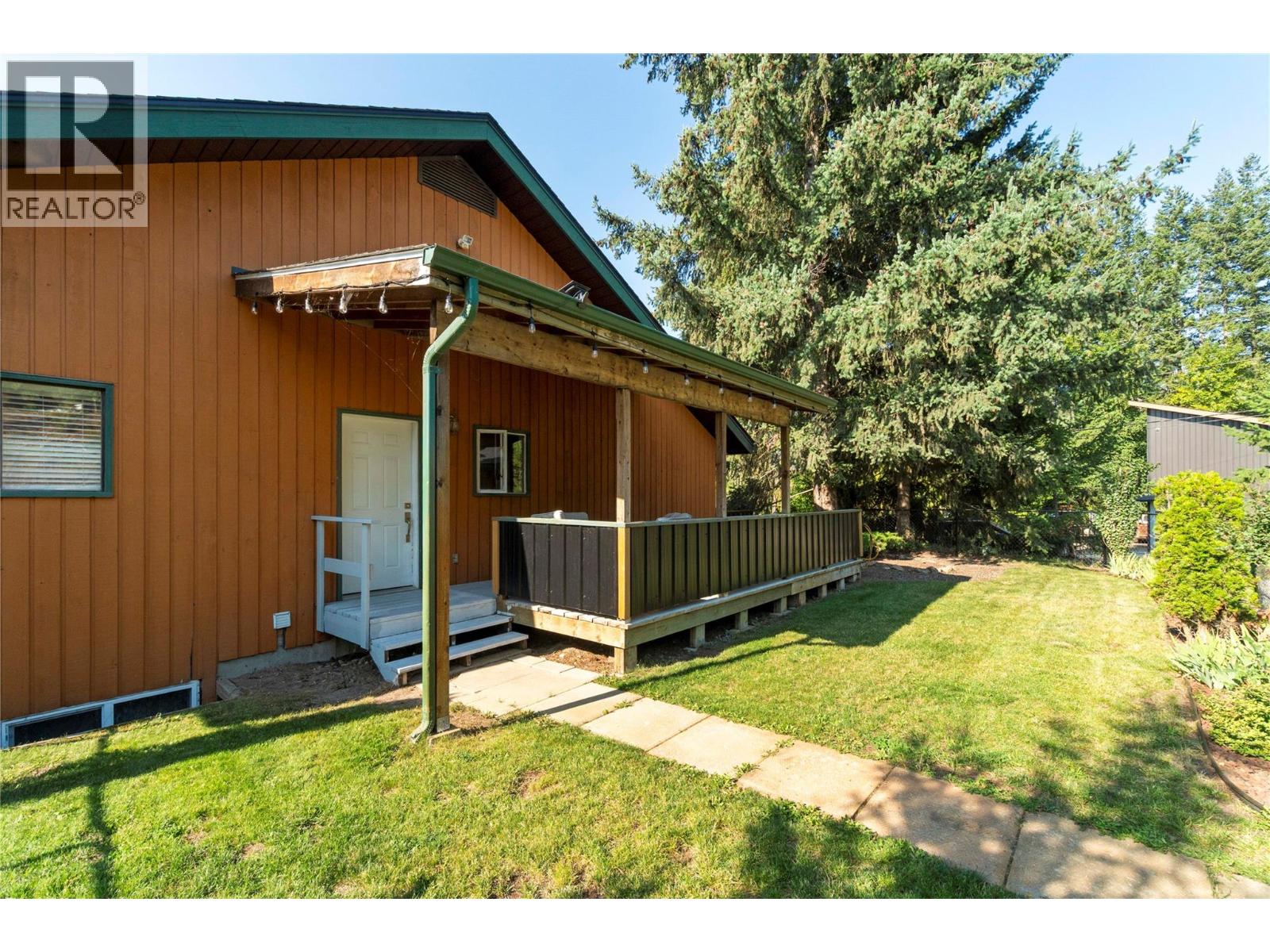 Photo 7 of 5327 Squilax Anglemont Road, Celista BC
