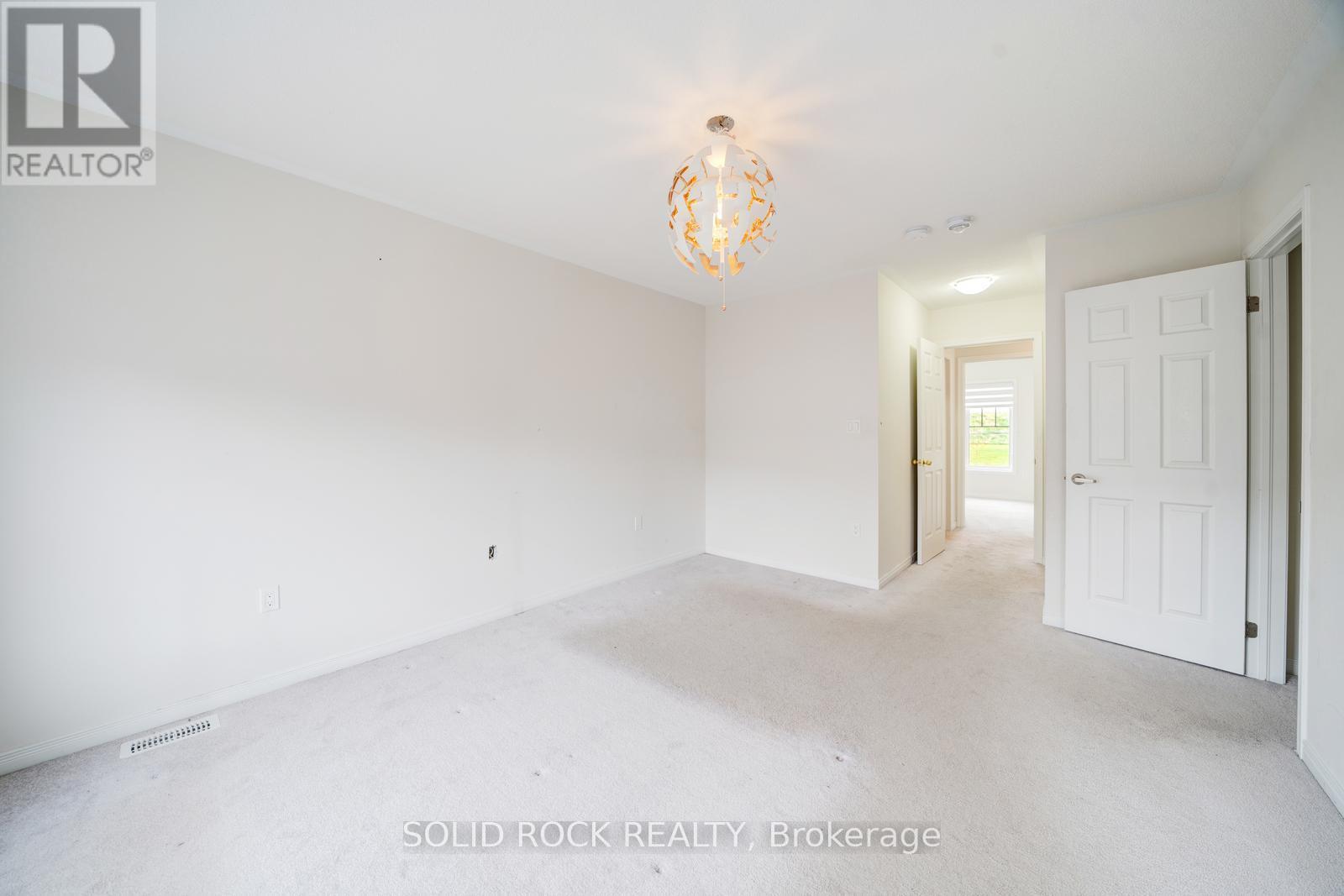 Photo 35 of 840 Atwater Path, Oshawa ON