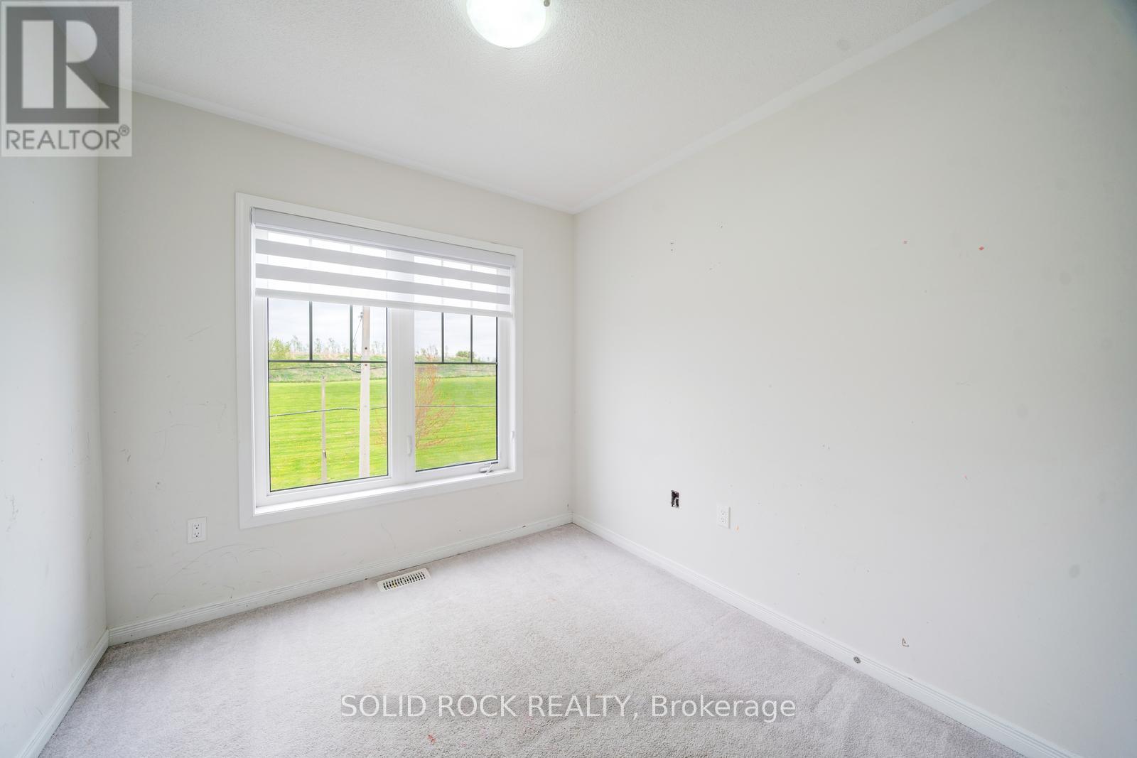 Photo 39 of 840 Atwater Path, Oshawa ON