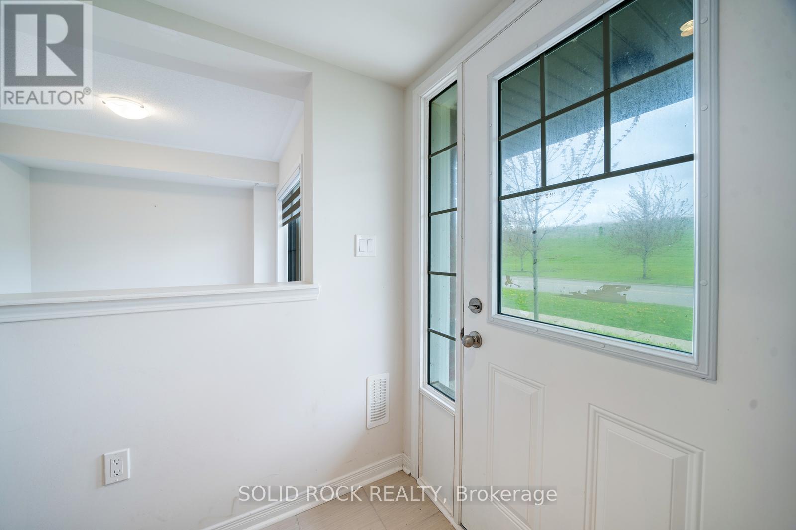 Photo 6 of 840 Atwater Path, Oshawa ON