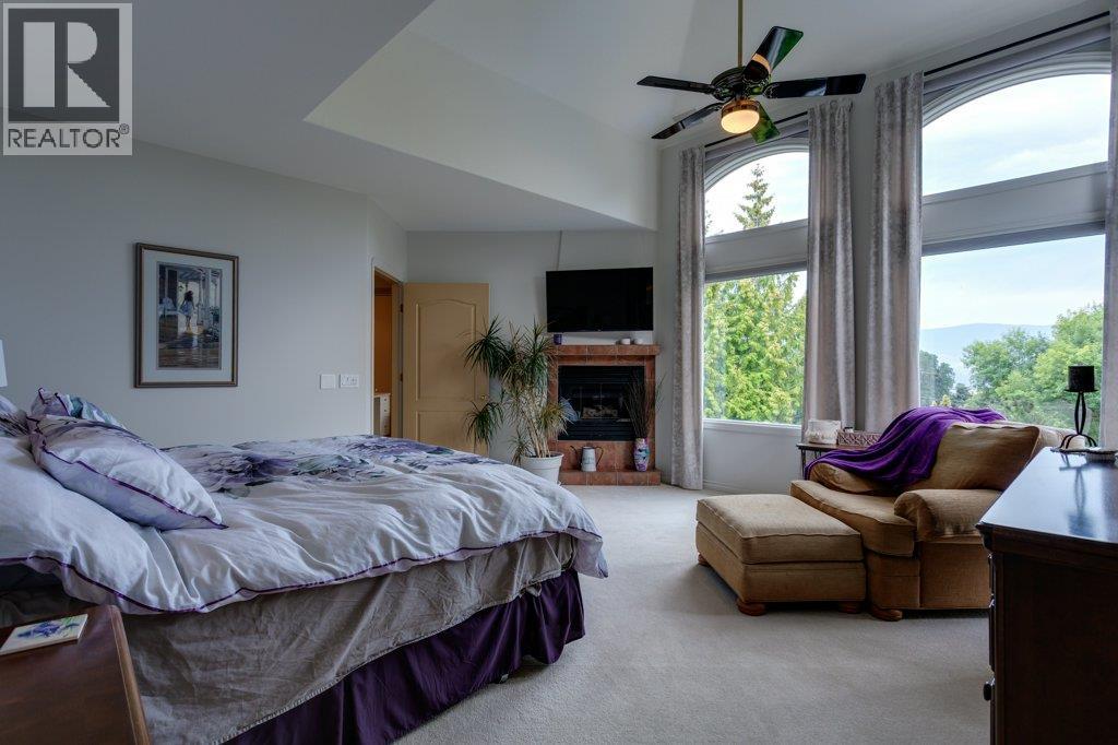 1061 Avondale Place - 38