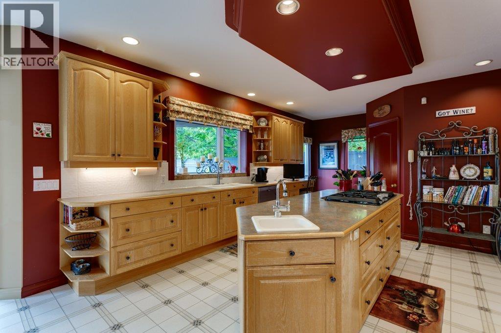1061 Avondale Place - 17