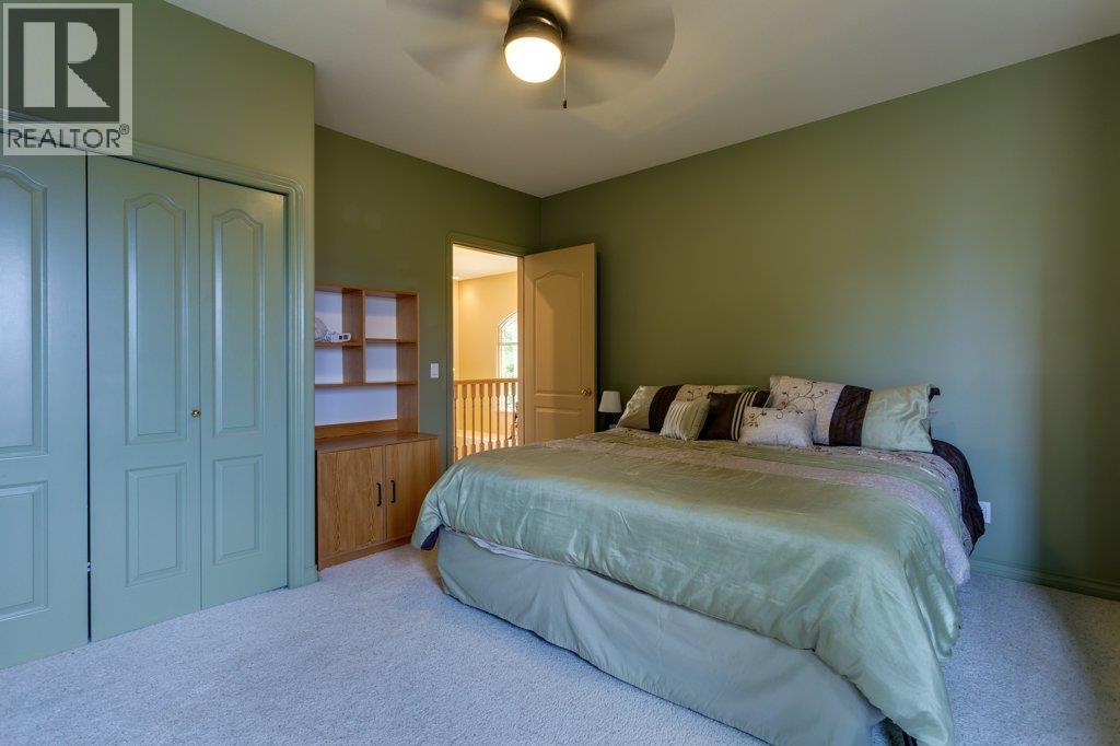1061 Avondale Place - 50