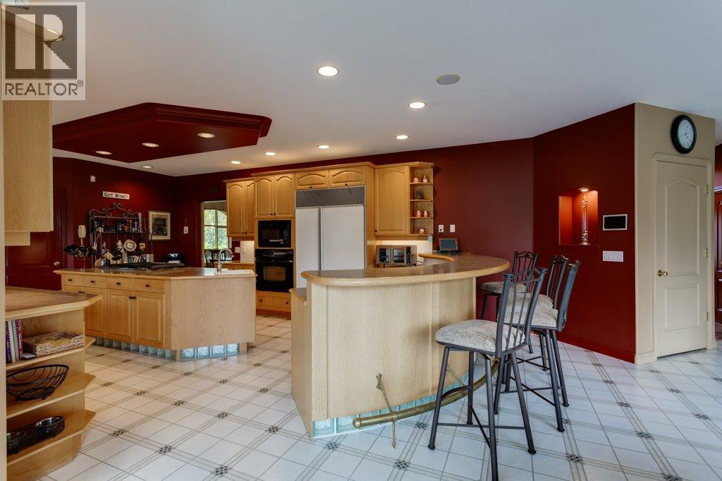 1061 Avondale Place - 18