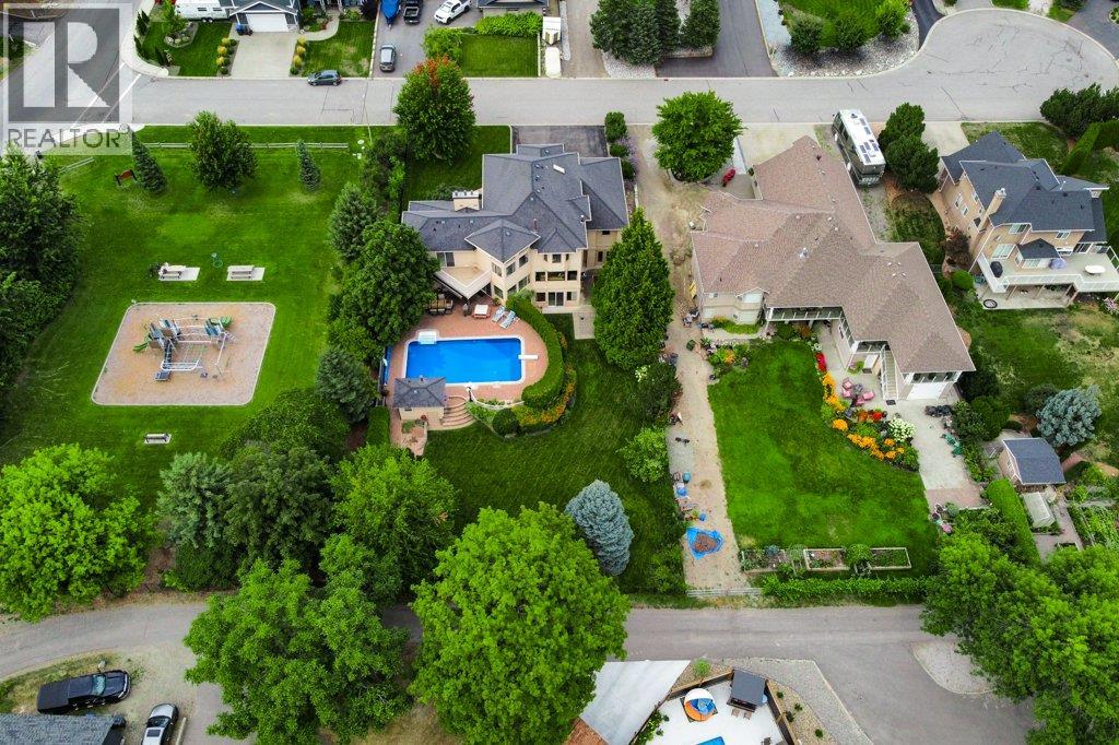 1061 Avondale Place - 3