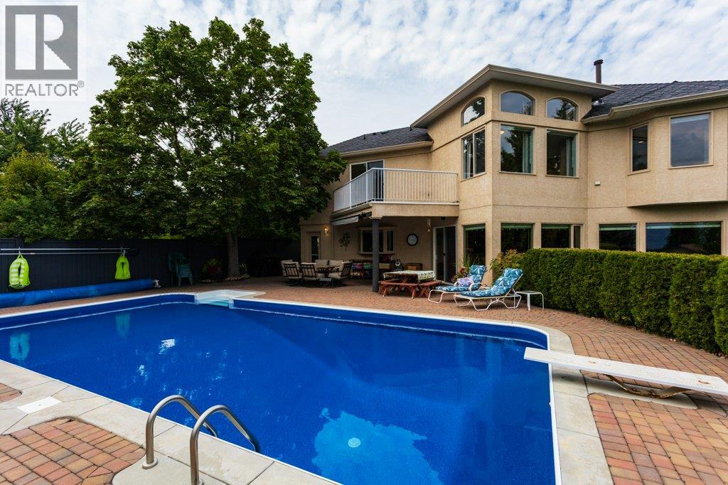 1061 Avondale Place - 23