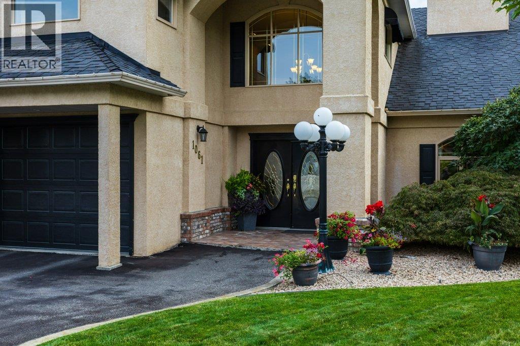 1061 Avondale Place - 81