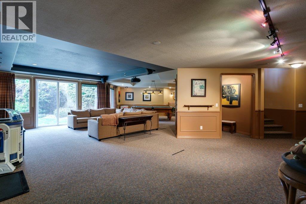 1061 Avondale Place - 58