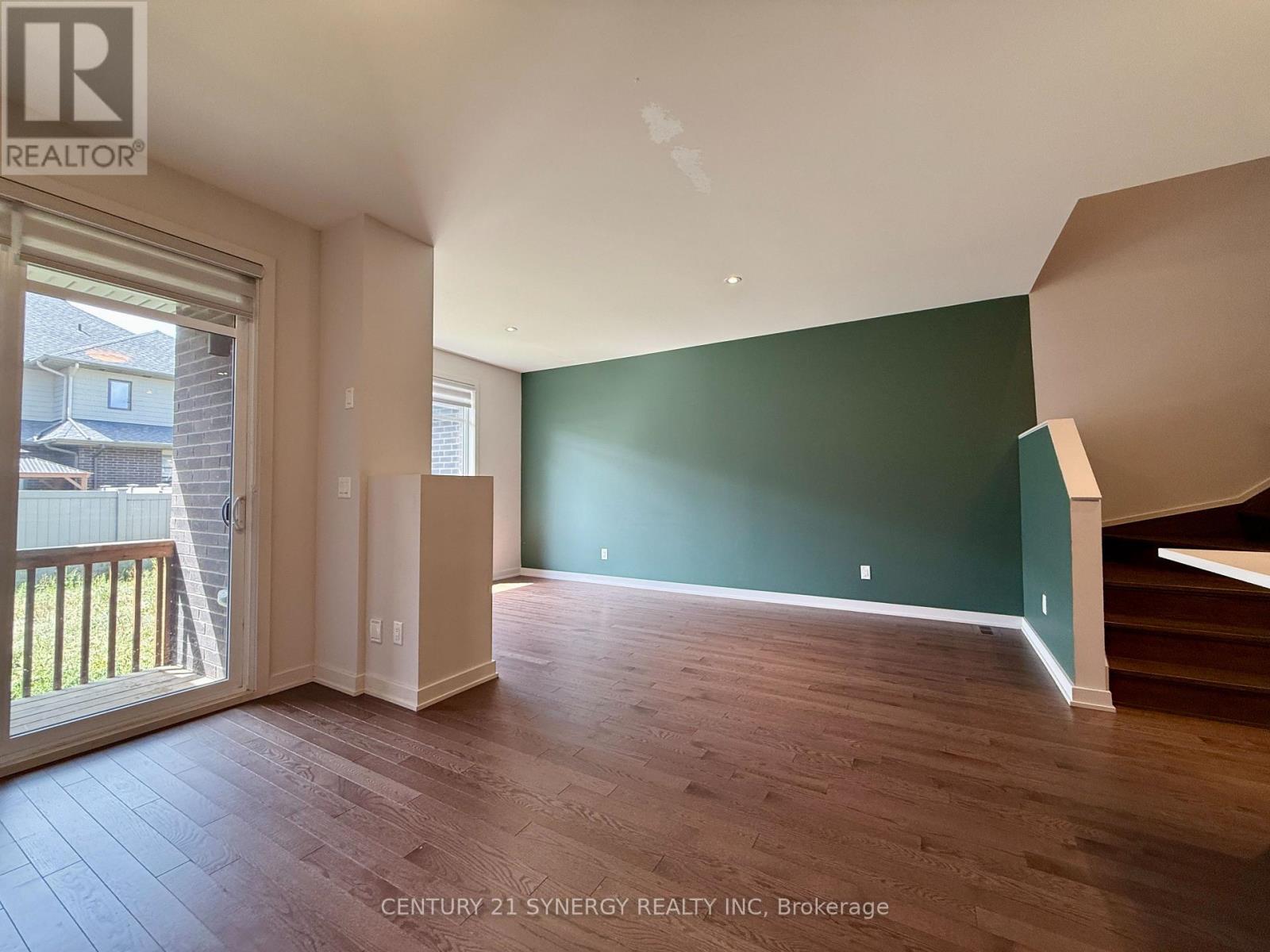 Photo 12 of 671 Odyssey Way, Ottawa ON
