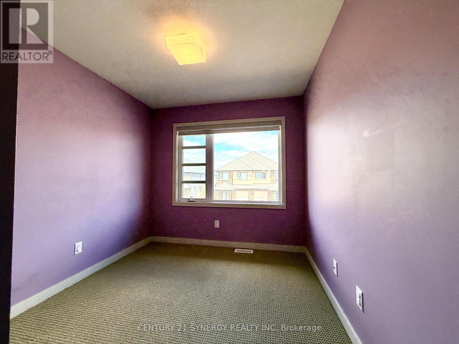 Photo 18 of 671 Odyssey Way, Ottawa ON