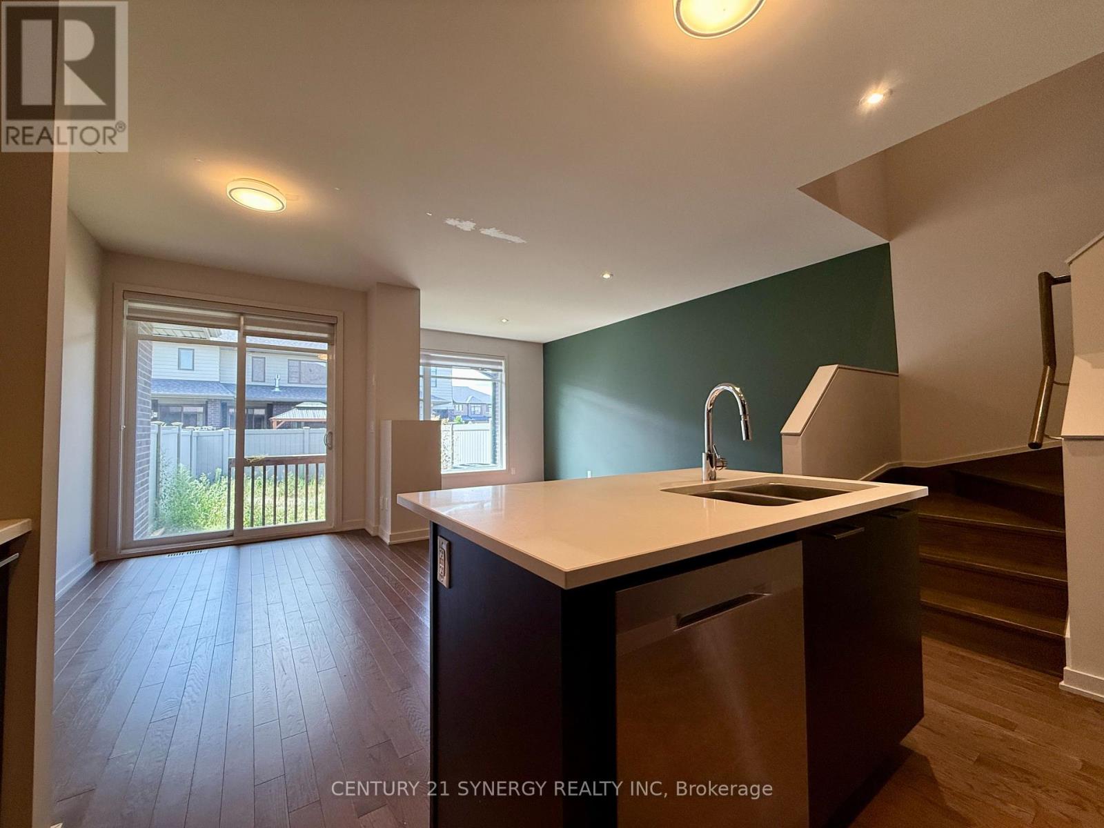 Photo 9 of 671 Odyssey Way, Ottawa ON