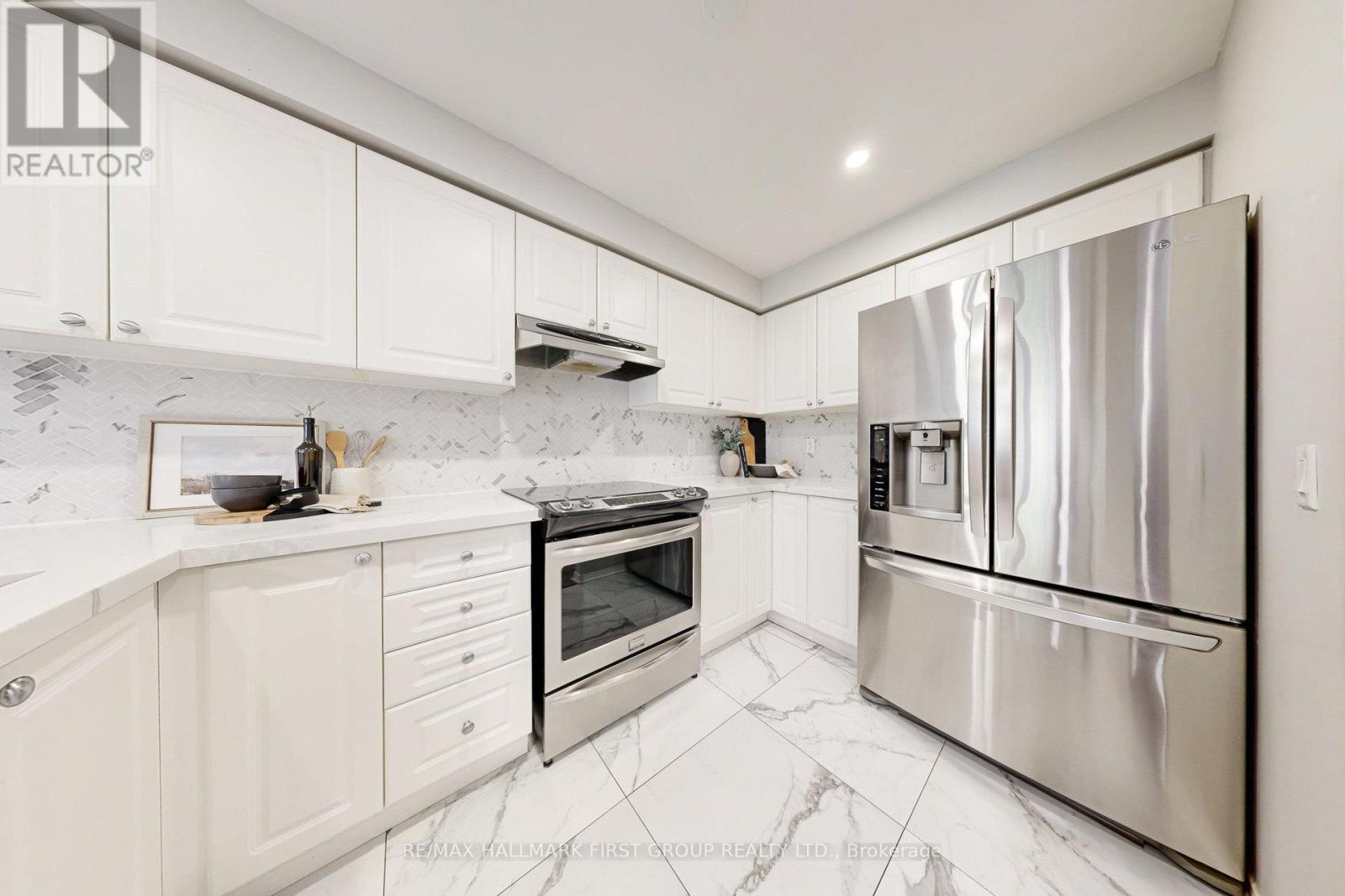 Photo 15 of 58 1100 Begley Street, Pickering ON