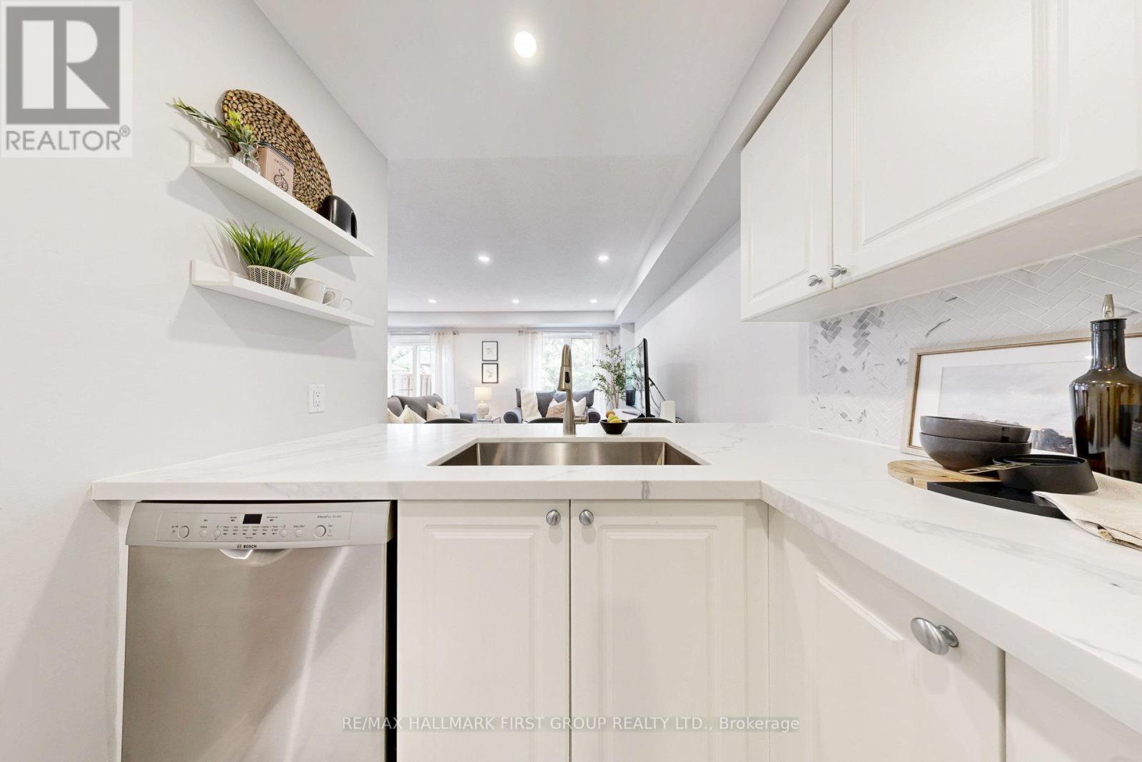Photo 17 of 58 1100 Begley Street, Pickering ON