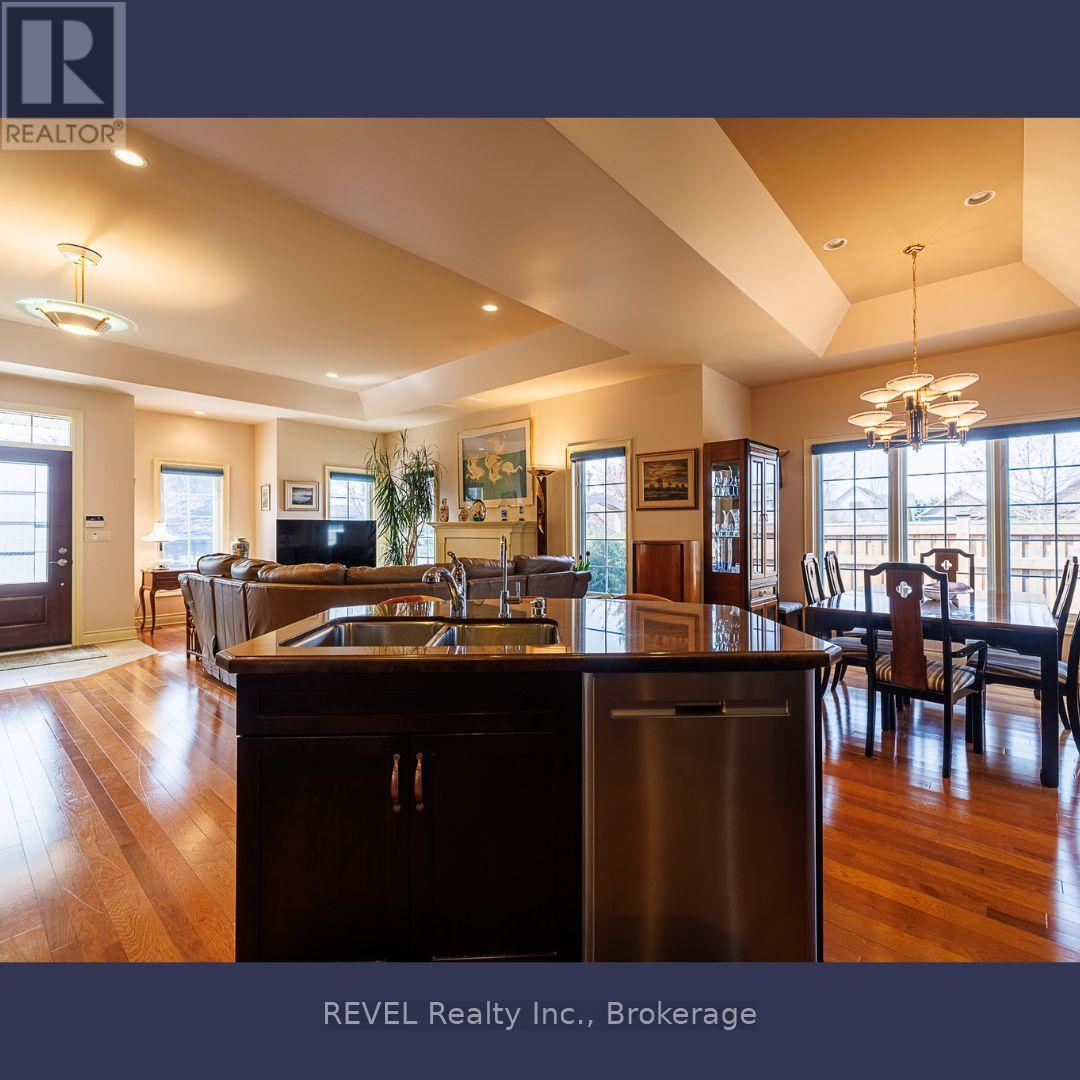 Photo 14 of 2 Seyval Place, Niagaraonthelake ON