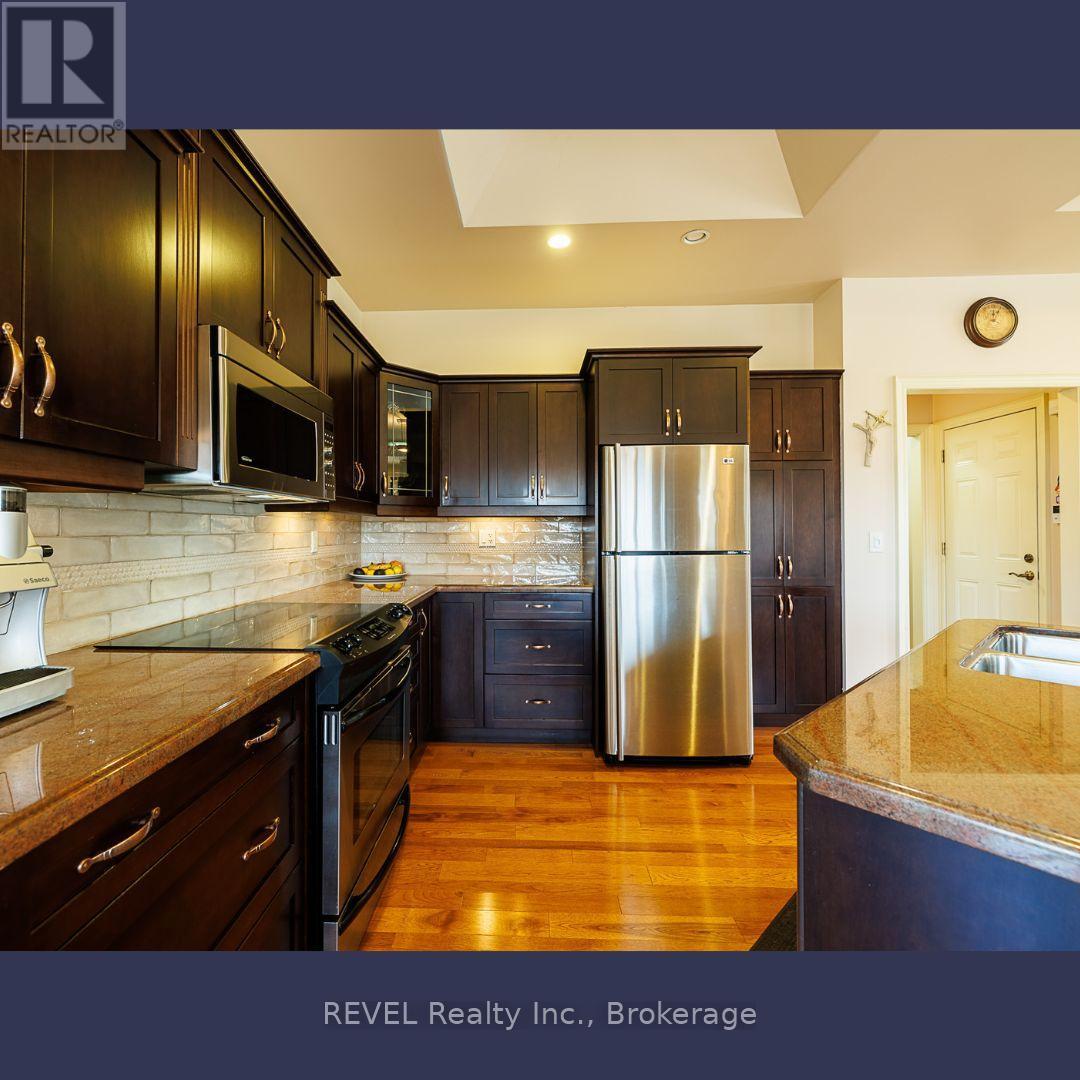 Photo 15 of 2 Seyval Place, Niagaraonthelake ON