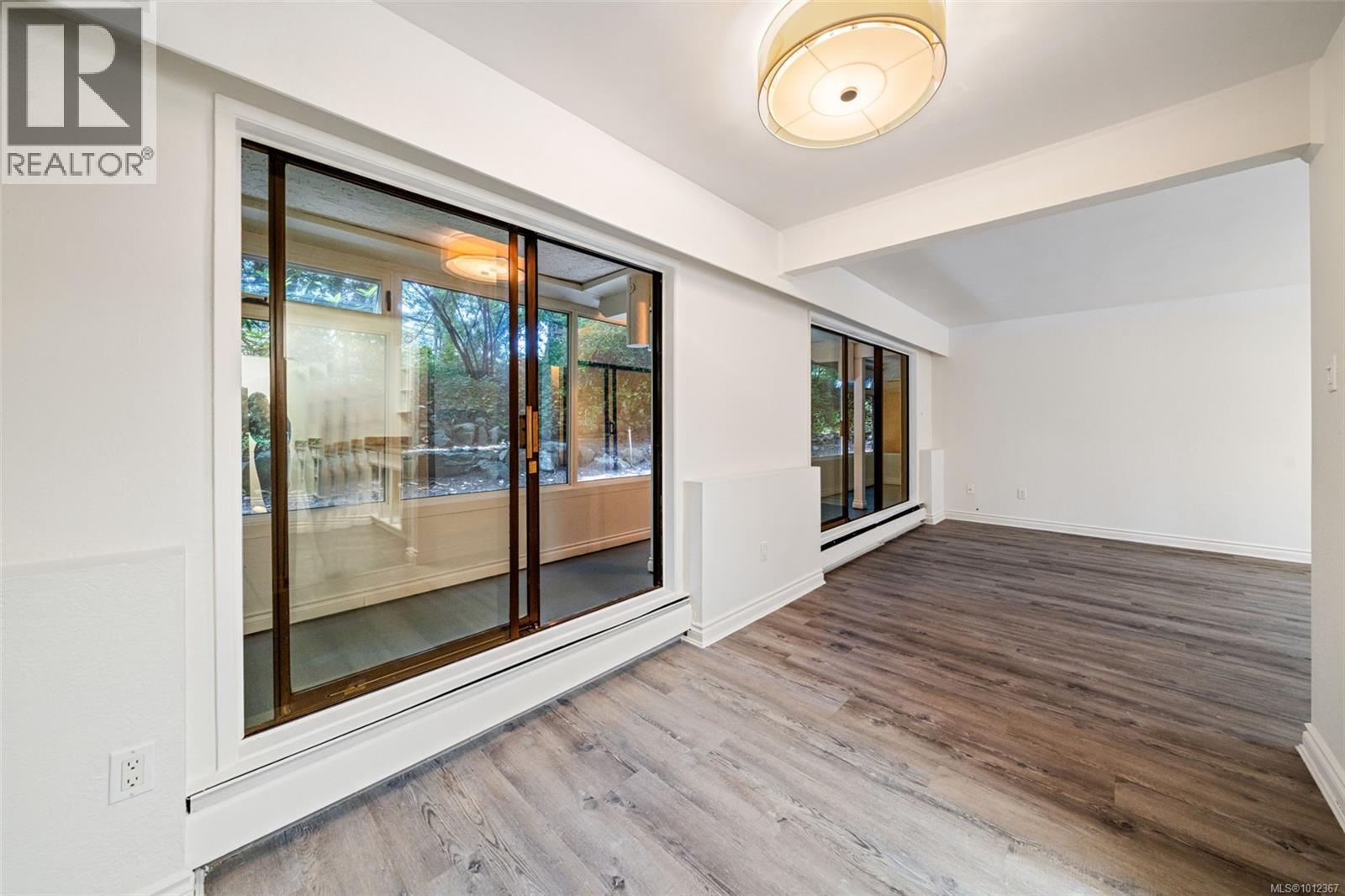 Photo 19 of 117 1005 Mckenzie Ave, Saanich BC