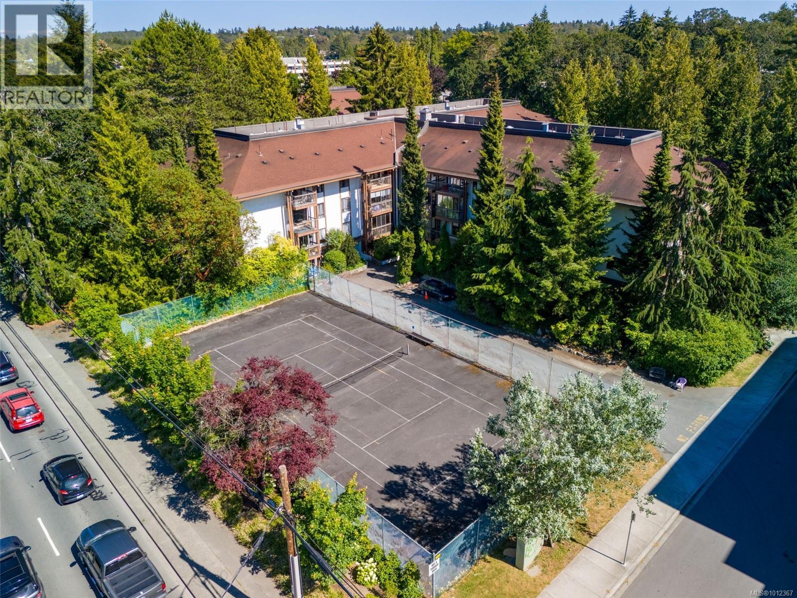 Photo 29 of 117 1005 Mckenzie Ave, Saanich BC