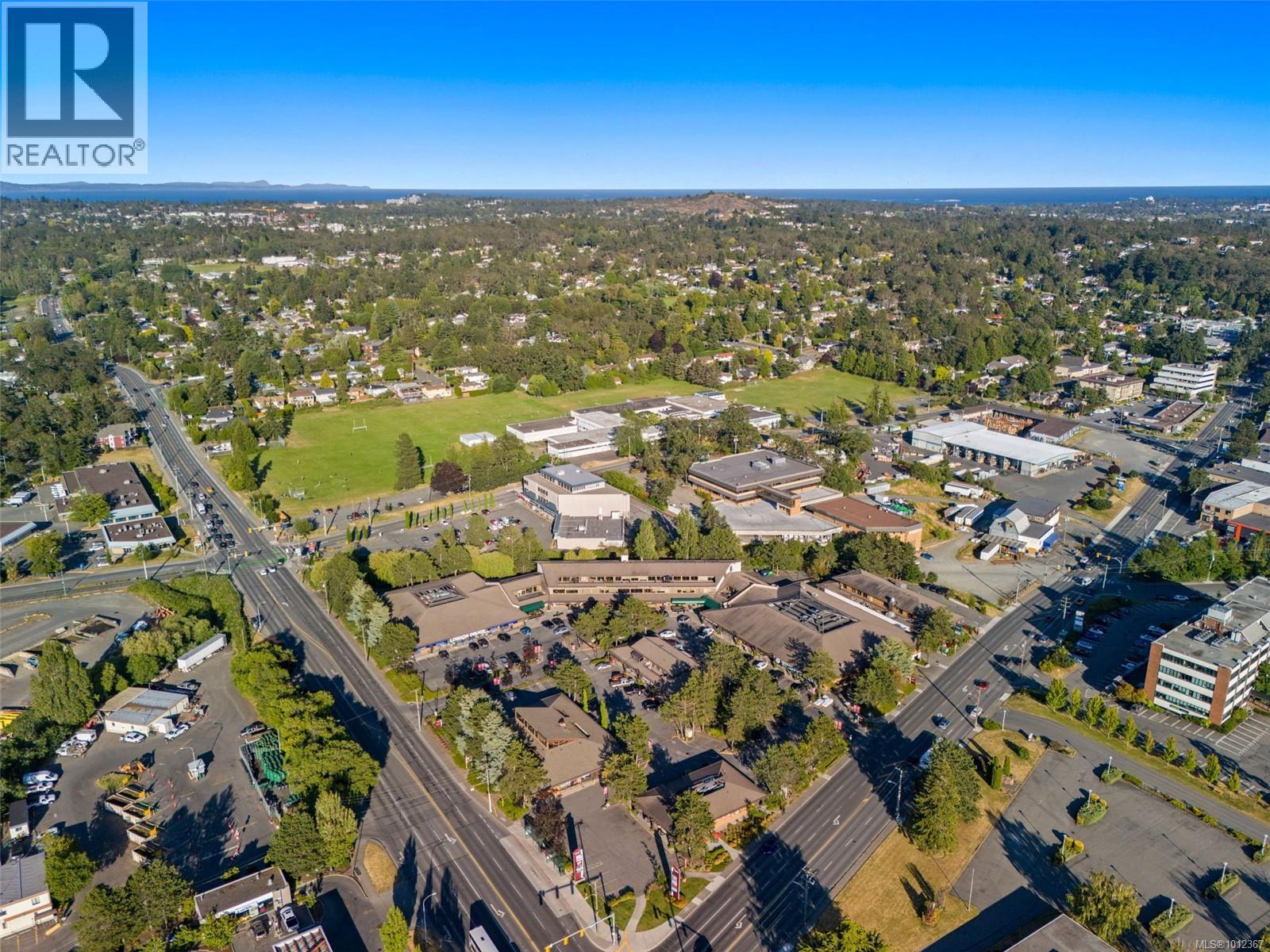 Photo 32 of 117 1005 Mckenzie Ave, Saanich BC