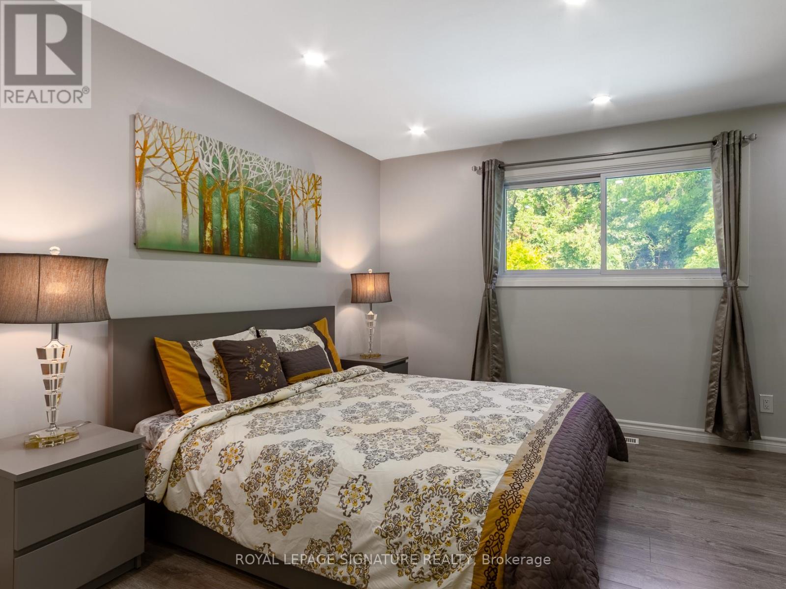 Photo 16 of 66 Niagara Road, Kitchener ON