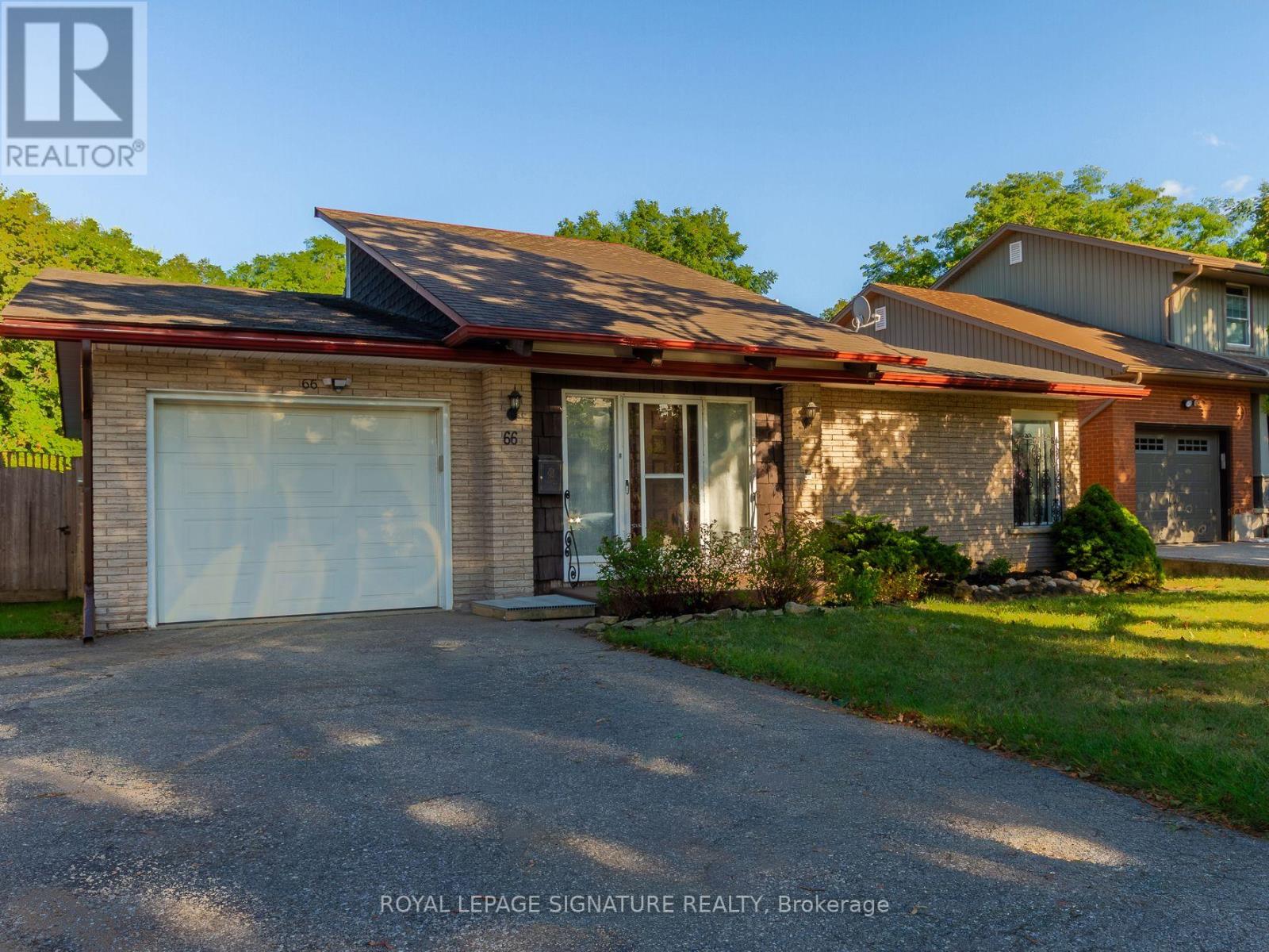 Photo 4 of 66 Niagara Road, Kitchener ON