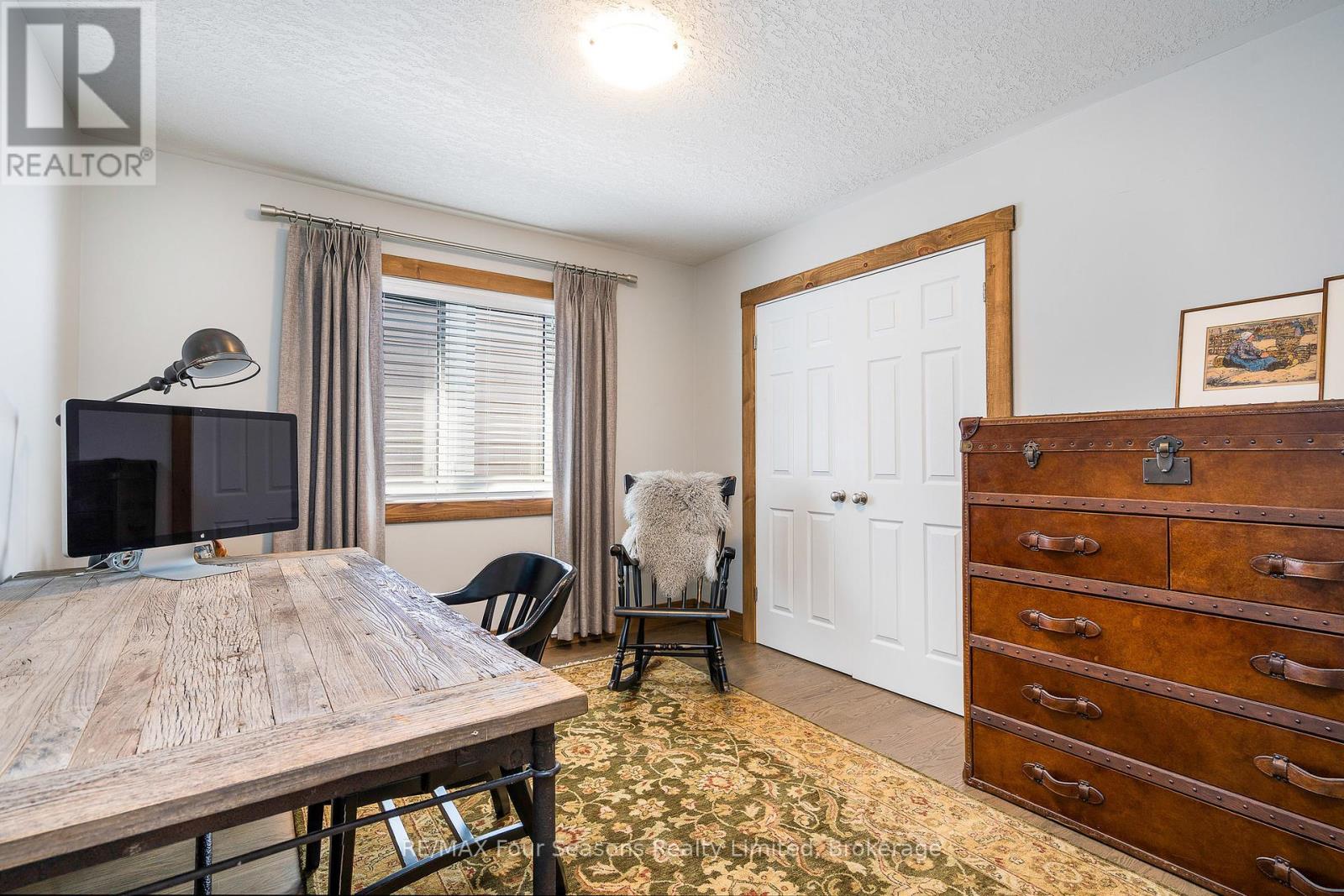 Photo 28 of 5 Kayla Crescent N, Collingwood ON