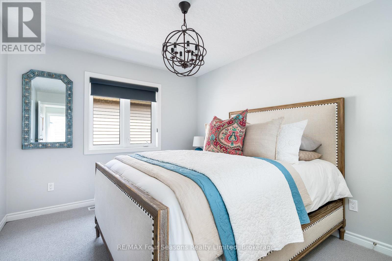 Photo 29 of 5 Kayla Crescent N, Collingwood ON
