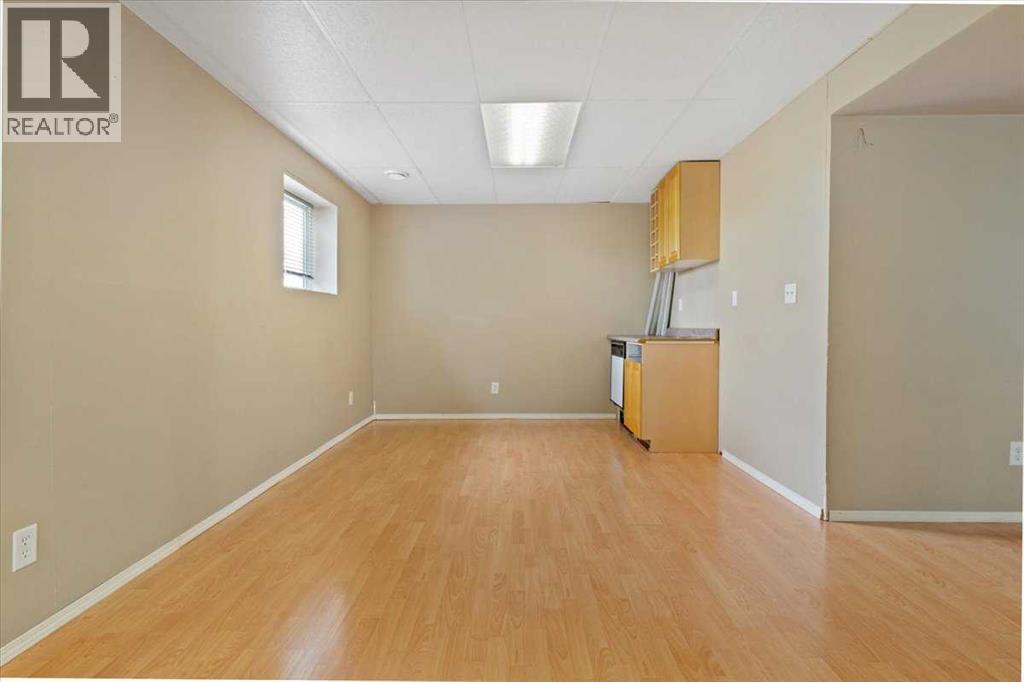 Photo 22 of 10713 72 Avenue, Grande Prairie AB